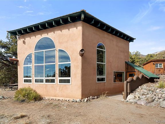 3rd image of 1720 Willow Creek Way