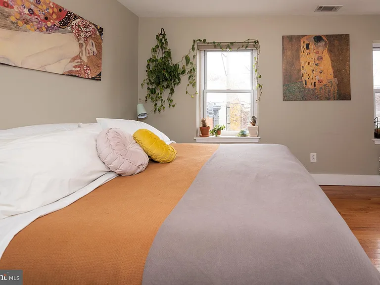 2165 E Susquehanna Ave #3 — Photo 41