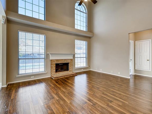 4th image of 7791 Park Downs Dr