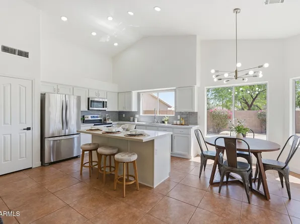 2407 N 132ND Avenue, Goodyear, AZ 85395