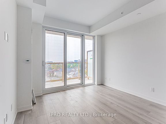 5th image of 1787 Saint Clair Ave W #823