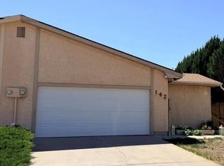 142 Douglas Ln, Pueblo, CO 81001