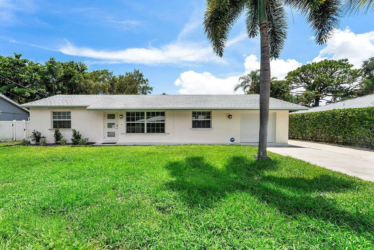 3 bed, 2.0 bath, 1170 sqft, $4,000 — Photo 2