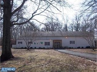 2255 Trumbauersville Rd, Quakertown, PA 18951