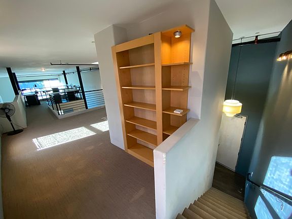 4th image of 340 6th St #3