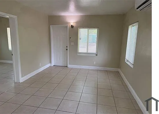 2 bed, 709 sqft, $1,795 — Photo 4
