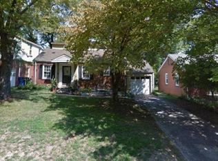 9 Kings Ct, Saint Louis, MO