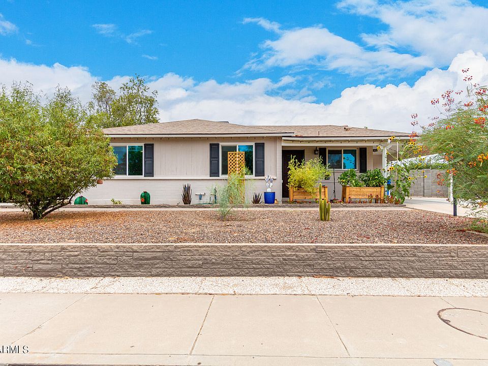 1st image of 1902 W GARDENIA Drive
