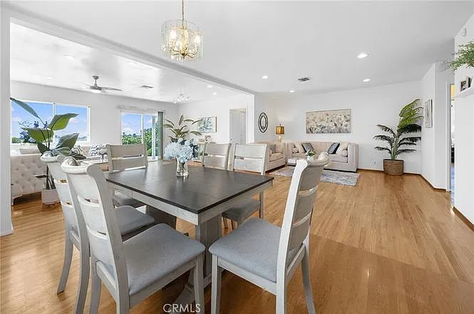 1003 Langley Way — Photo 16