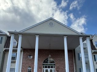 5301 Richmond Rd #5301, West Milford, NJ 07480