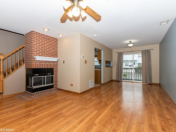 3rd image of 16462 W Teton Dr