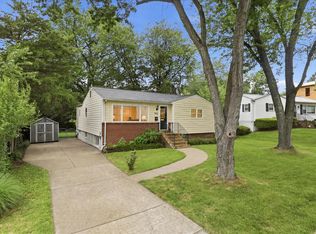 1812 Olney Rd, Falls Church, VA 22043