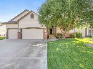 3626 N Ridge Port St, Wichita, KS 67205