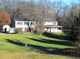 12239 Great Oaks Dr, Fenton, MI