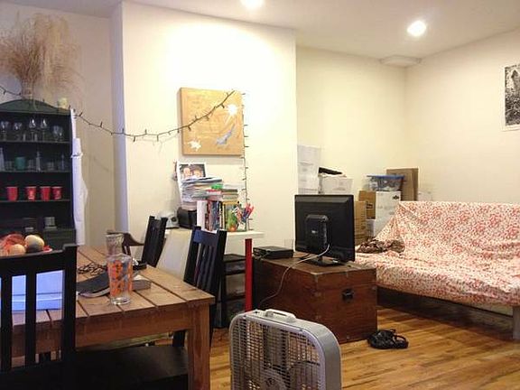 3rd image of 107 Putnam Ave #1
