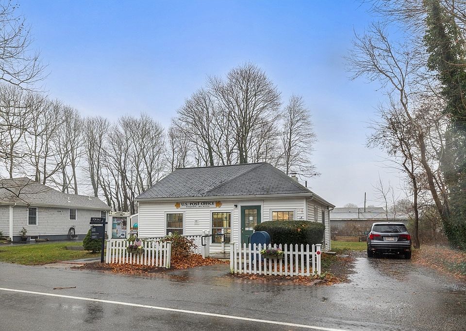 36 Carriage Shop Rd, East Falmouth, MA 02536 | MLS #73325853 36 Carriage Shop Rd, East Falmouth, MA 02536 | MLS #73325853