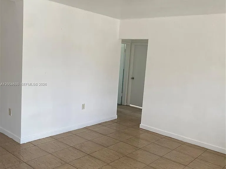 14315 NW 12th Ave — Photo 15