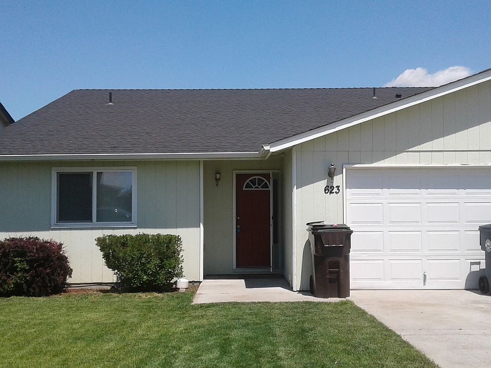 1st image of 623 NE Larch Ave