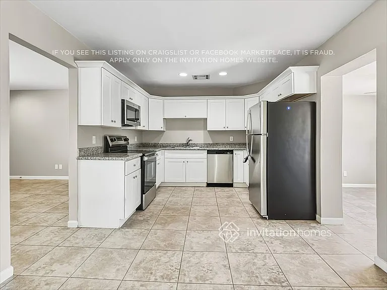 3843 W Bloomfield Rd — Photo 7