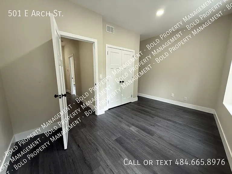 501 E Arch St — Photo 16