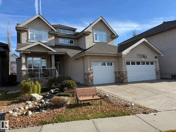 707 Hollingsworth Grn NW, Edmonton, AB T6R 3G6