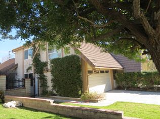 27112 Rio Prado Dr, Santa Clarita, CA 91354