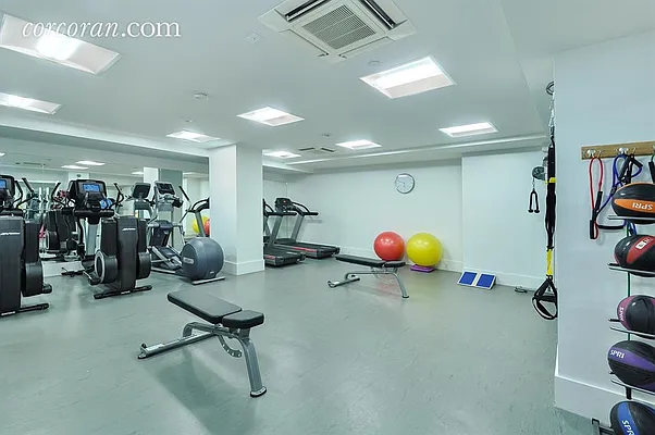 Sold by Corcoran | media 23