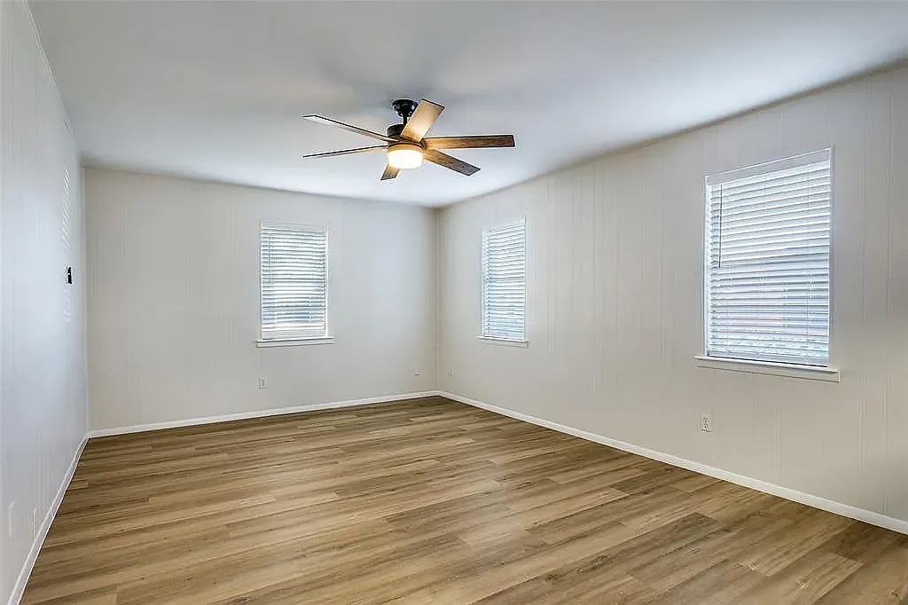 3 bed, 1465 sqft, $2,100 — Photo 4