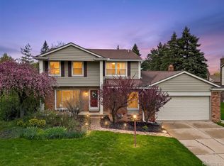 2578 Powderhorn Ridge Rd, Rochester Hills, MI 48309