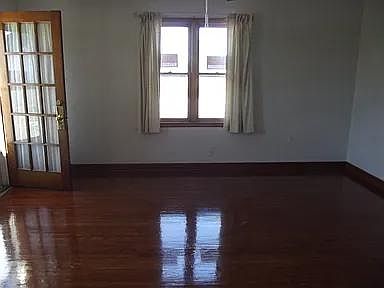 2nd image of 215 E 25th Ave