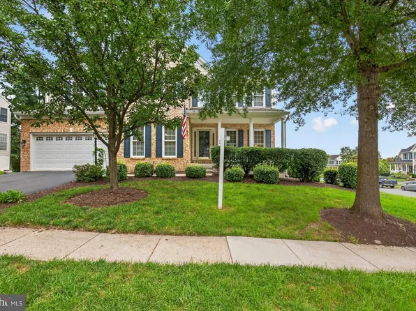 20816 Cross Timber Dr, Ashburn, VA 20147