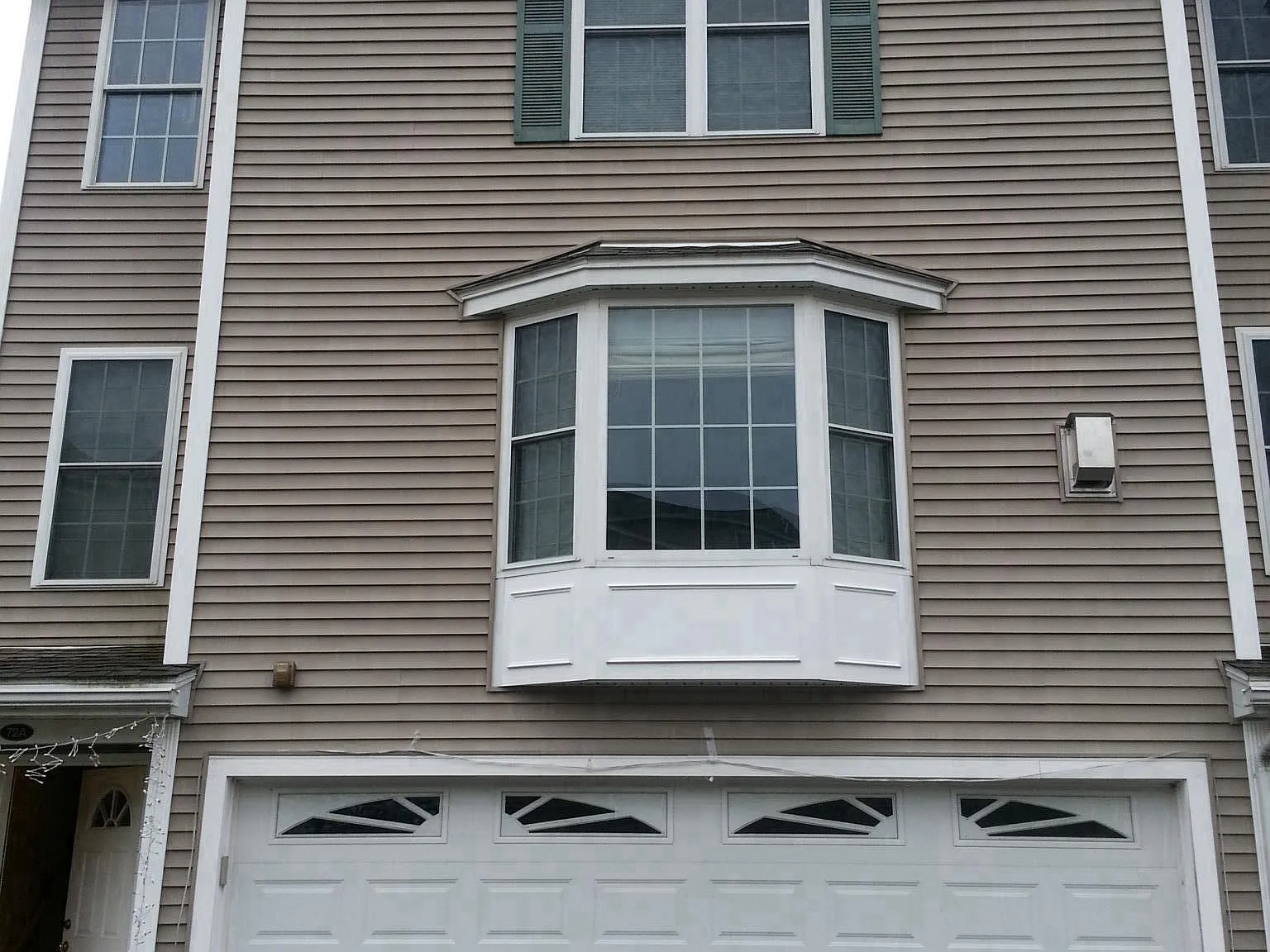 2 bed, 2.5 bath, 2150 sqft, $2,900 — Photo 3
