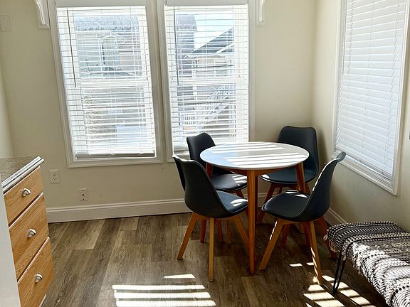 3rd image of 1054 Asbury Ave #2
