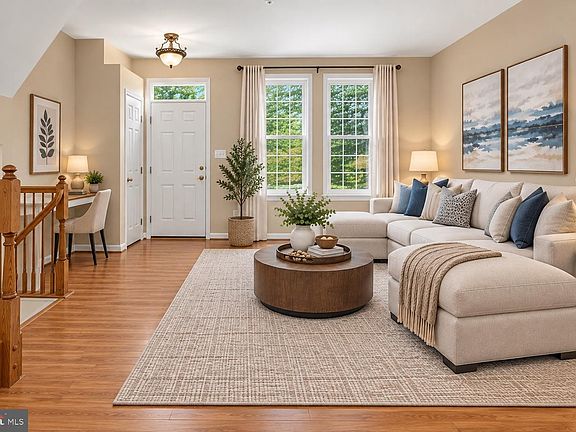 4th image of 2264 Wetherburne Way