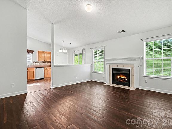 4th image of 9336 Tibble Creek Way