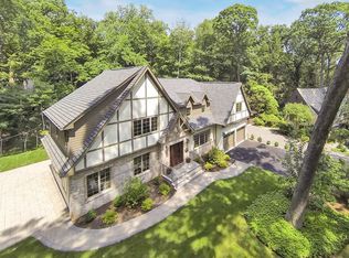 582 Park St, Montclair, NJ 07043