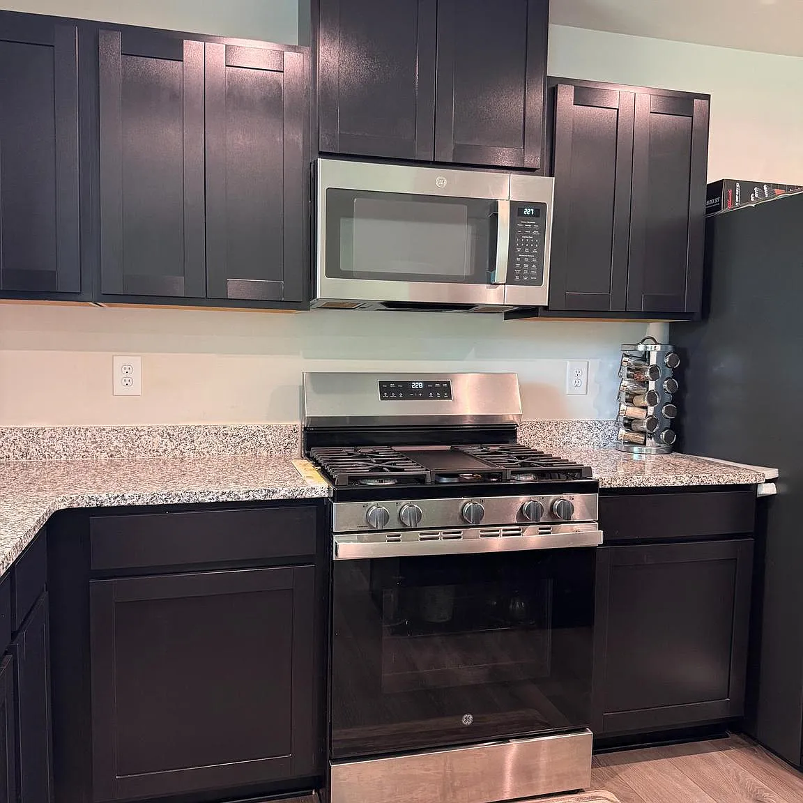 3 bed, 2.5 bath, $2,600 — Photo 3