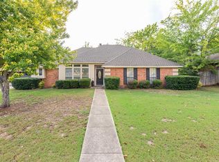 8712 Twelve Oaks Ln, Montgomery, AL 36116
