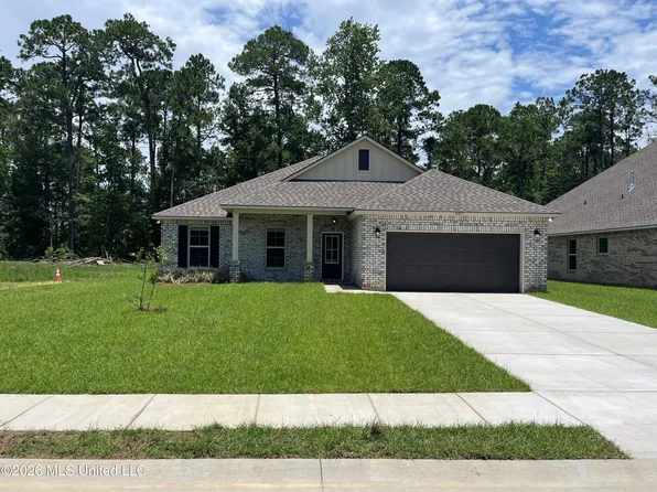 11817 Moss Creek Ct, Ocean Springs, MS 39564