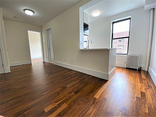 5th image of 455 Hudson St #84