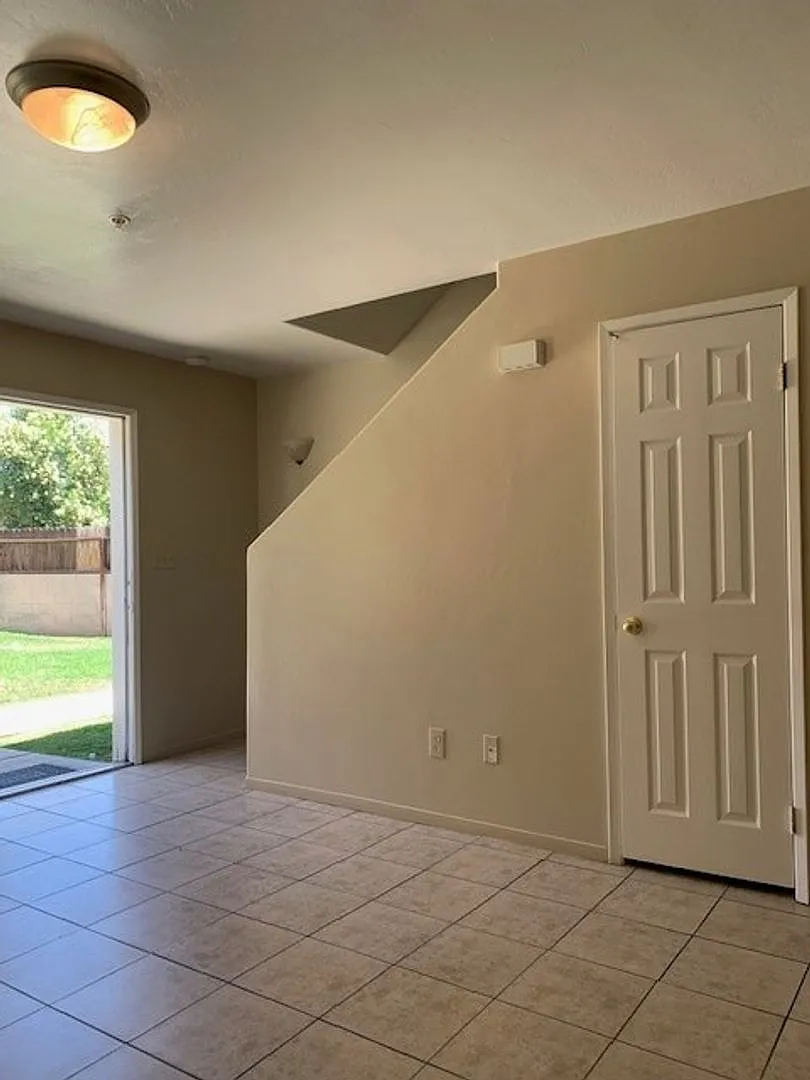 Southwest Villas — Photo 4