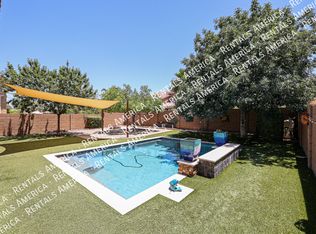 7045 S Legend Dr, Gilbert, AZ 85298