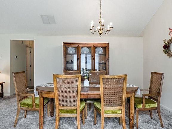 4th image of 4421 W Shenandoah Cir