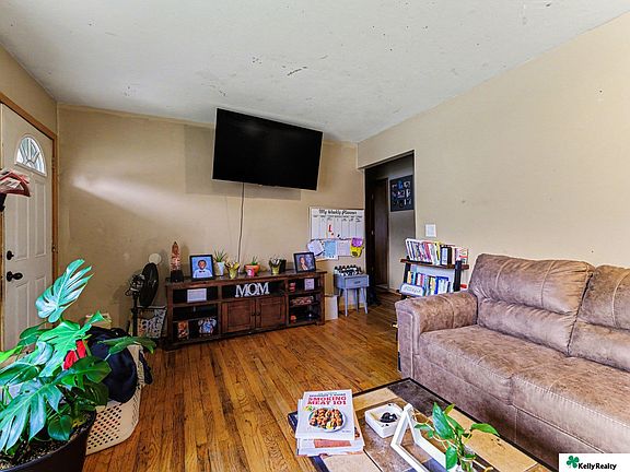 3rd image of 4655 Nebraska Ave