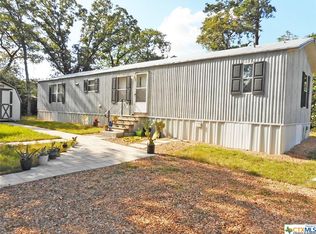 216 Pine Hill Loop, Bastrop, TX 78602