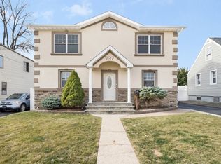 737 Ercama St, Linden, NJ 07036