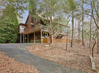 143 Kaely Dr, Mineral Bluff, GA 30559