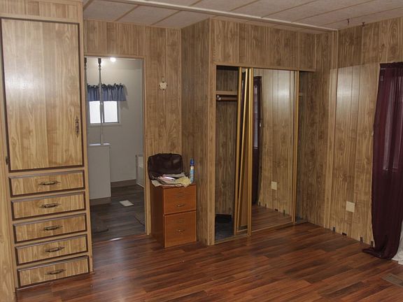 4th image of 510 Saddlebrook Dr #37