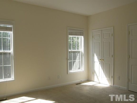 5th image of 2709 Alder Ridge Ln