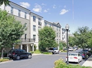 801 Walker Sq APT 2D, Charlottesville, VA 22903